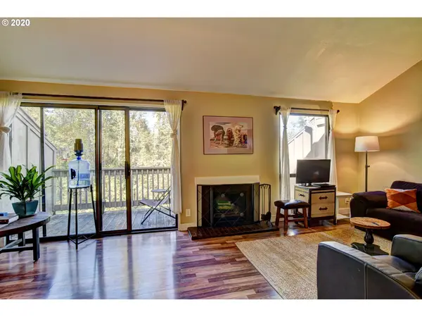 313 WOODCUTTER WAY, Eugene, OR 97405