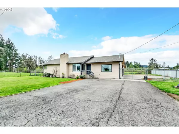 Eugene, OR 97405,85762 LOOP LN