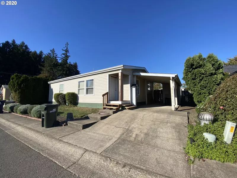 700 N MILL ST #SP 4, Creswell, OR 97426