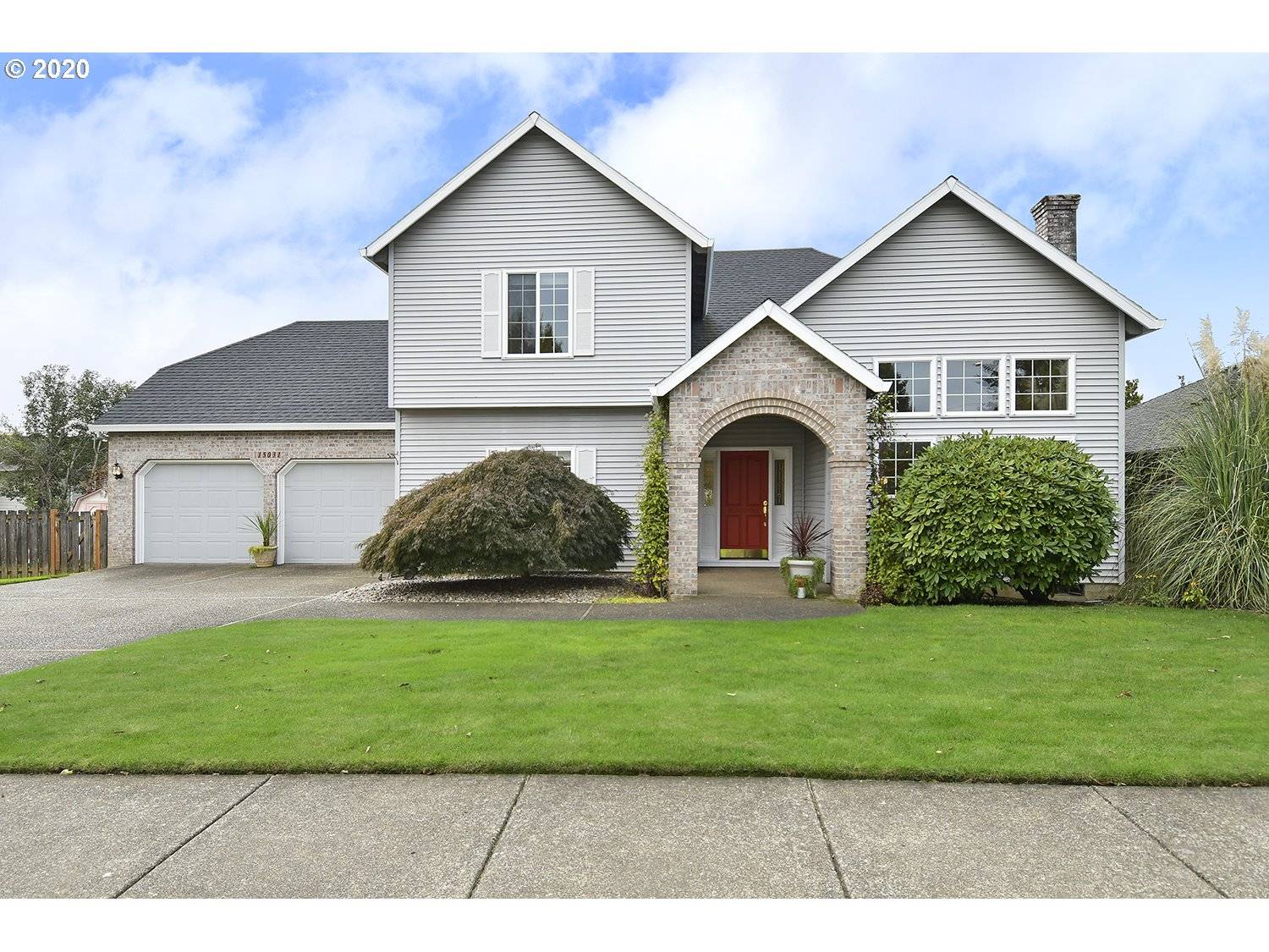 15031 SE LOSTINE DR, Clackamas, OR 97015