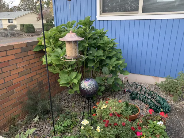 17626 SE EMERALD DR, Milwaukie, OR 97267