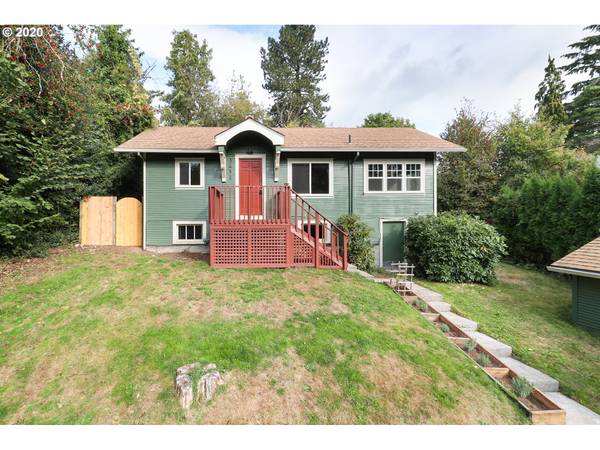 3651 SW SPRING GARDEN ST, Portland, OR 97219