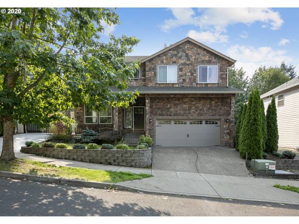 8327 SE ASPEN SUMMIT DR, Portland, OR 97266