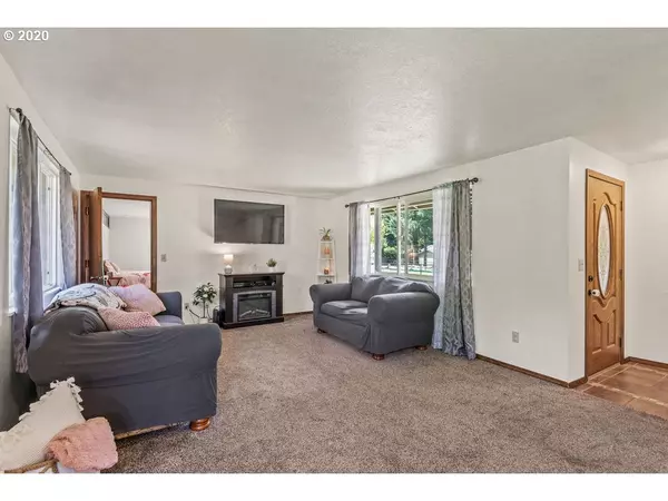 Castle Rock, WA 98611,113 STUDEBAKER PL