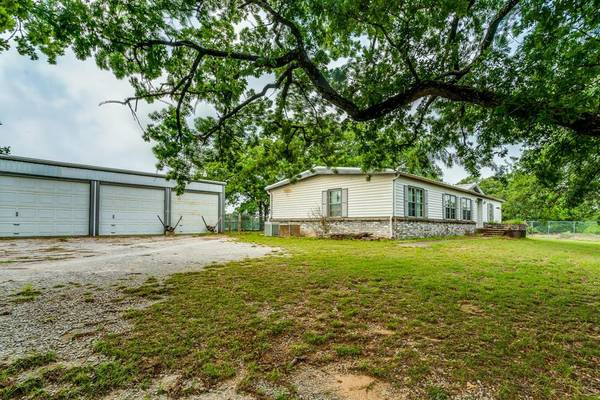 2170 E Highway 199, Springtown, TX 76082