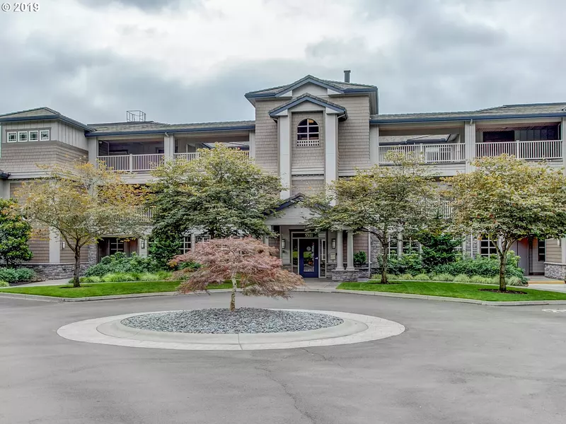 5511 SE SCENIC LN #300, Vancouver, WA 98661