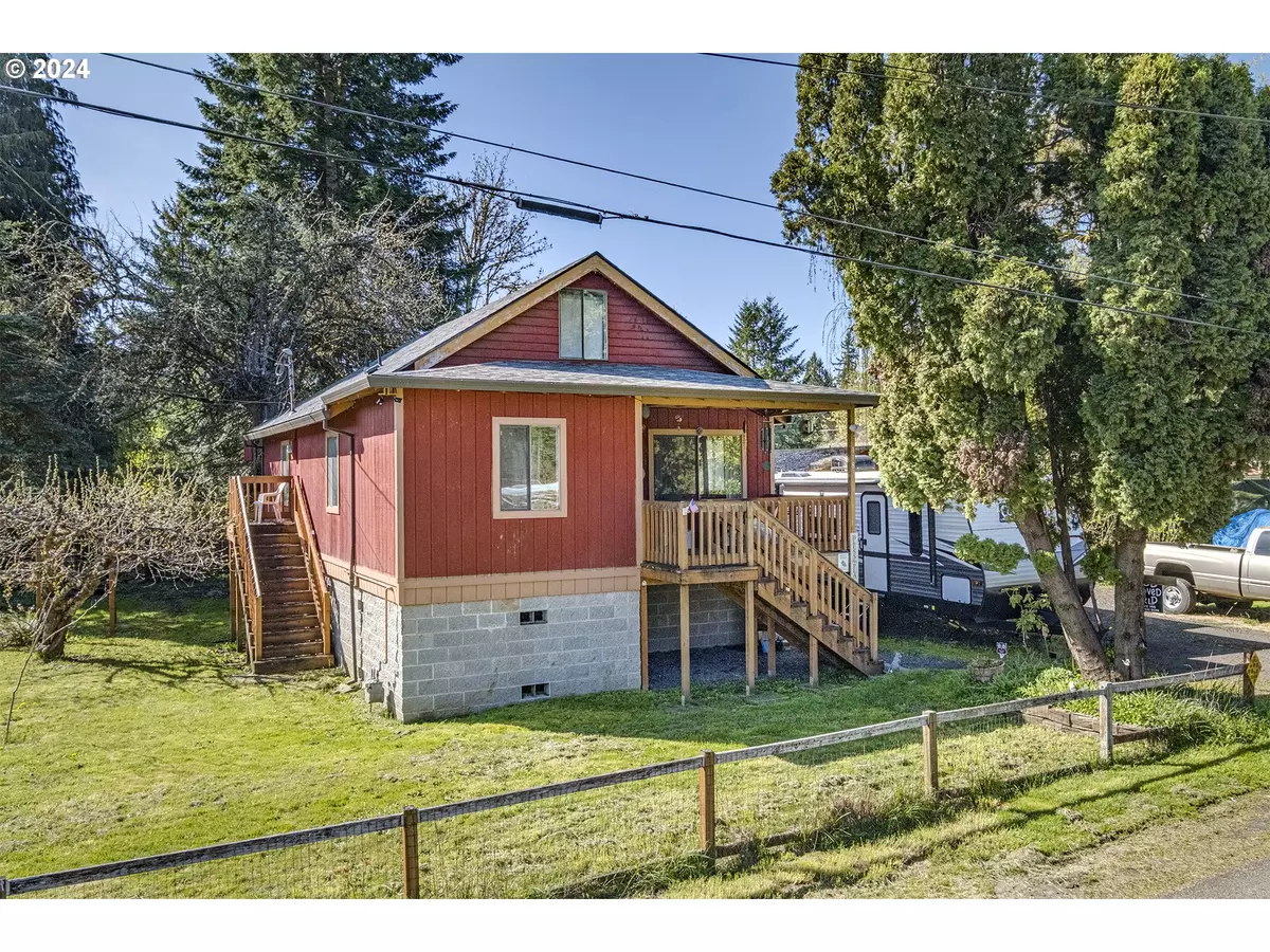 Vernonia, OR 97064,1183 GROVE ST