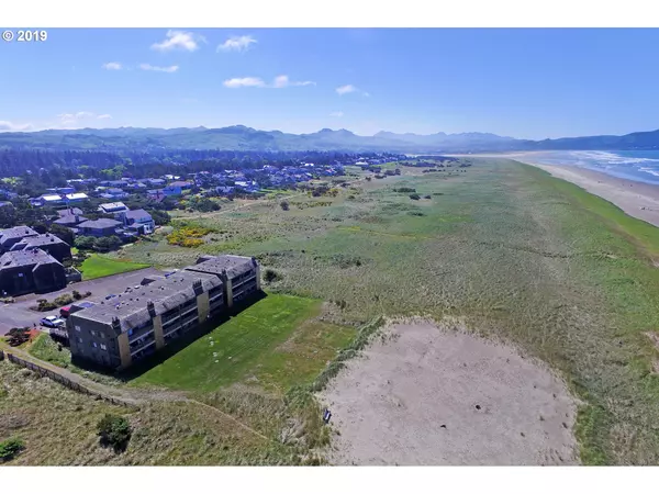 Gearhart, OR 97138,856 Neacoxie BLVD #310