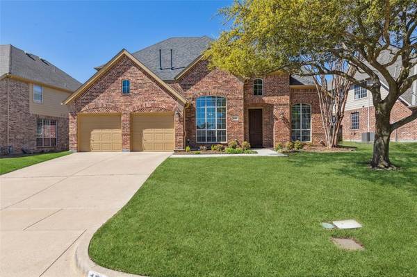 1715 Almond Drive, Mansfield, TX 76063