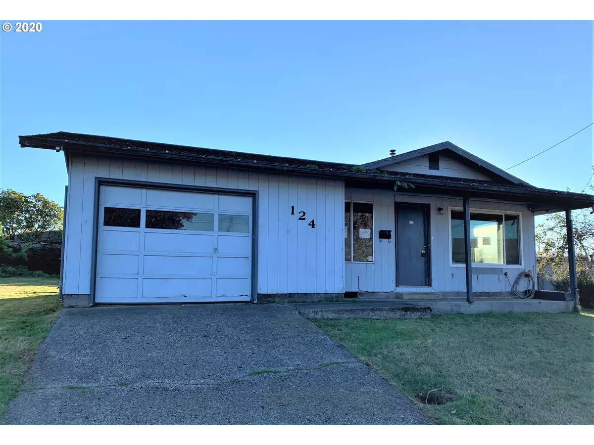 Reedsport, OR 97467,124 HOLLY CT