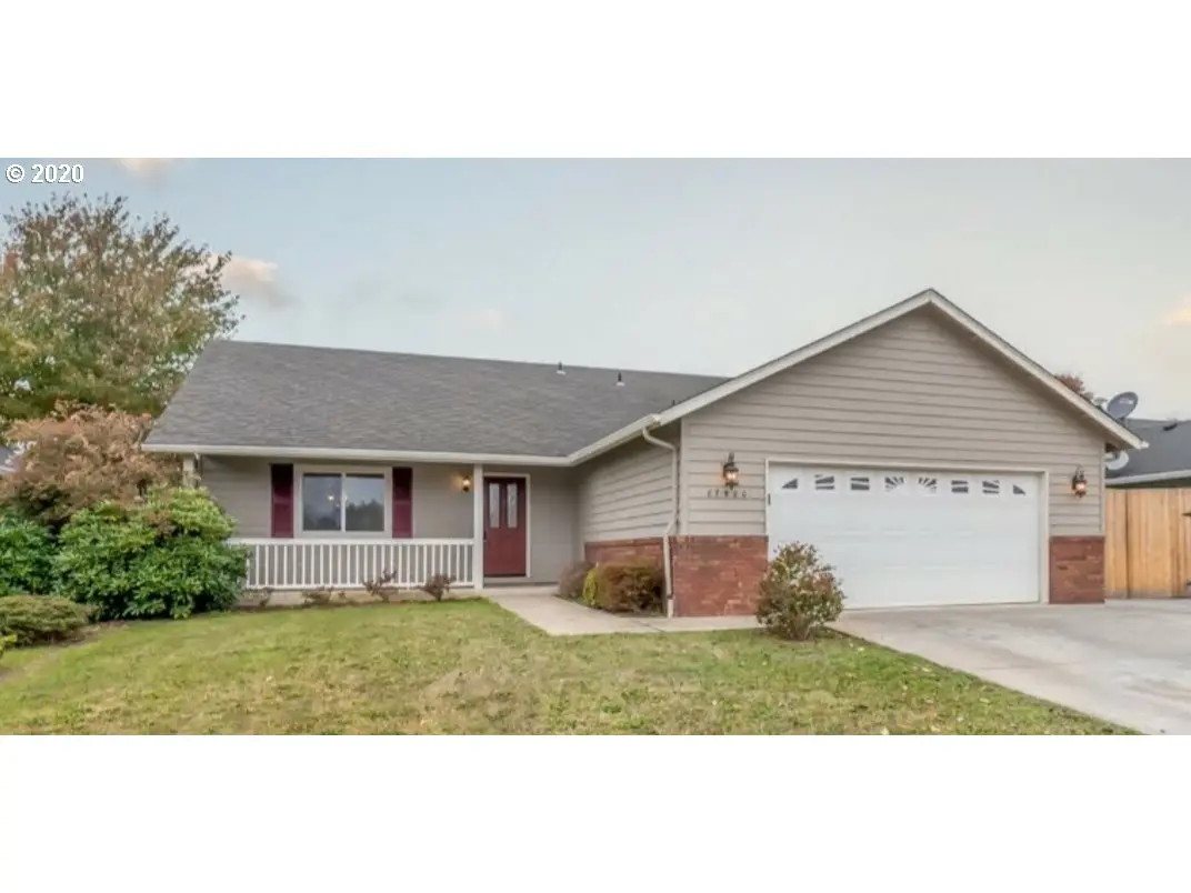 87900 OAK ISLAND DR, Veneta, OR 97487