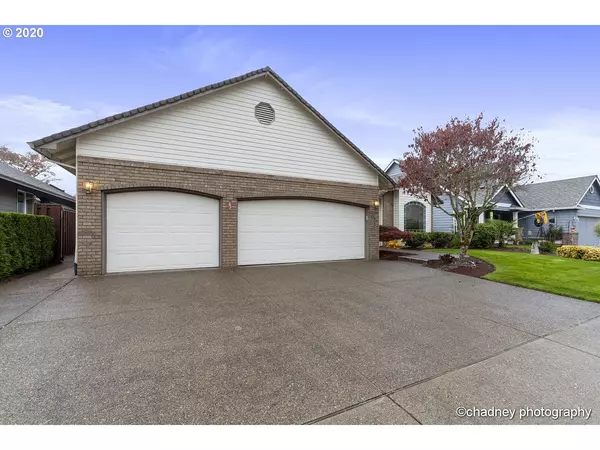 Damascus, OR 97089,16271 SE ORCHARD VIEW LN