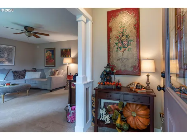 Gresham, OR 97030,705 NW ANGELINE AVE