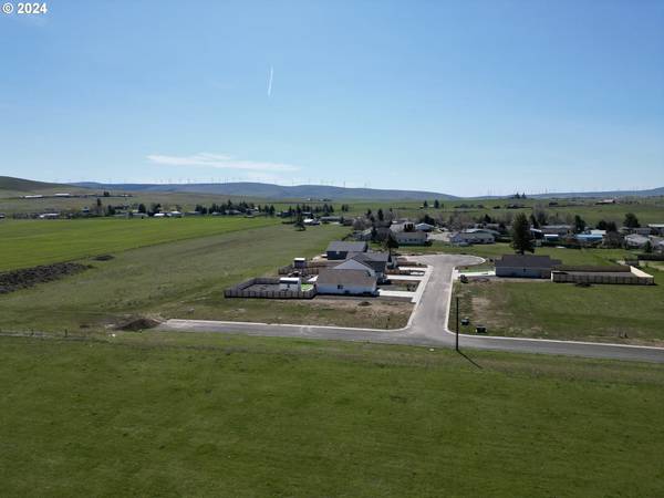 Goldendale, WA 98620,Highland CT