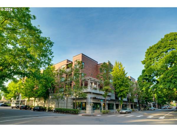 400 W 8TH ST #226, Vancouver, WA 98660