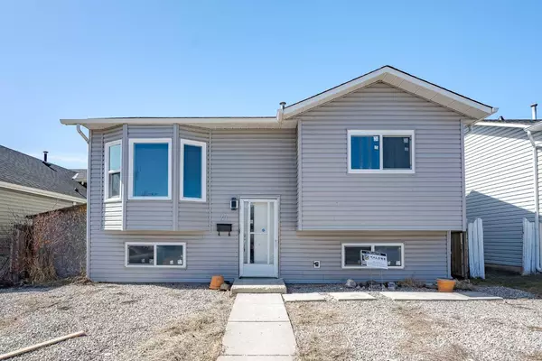 Calgary, AB T3J 3A2,47 Falshire Close NE