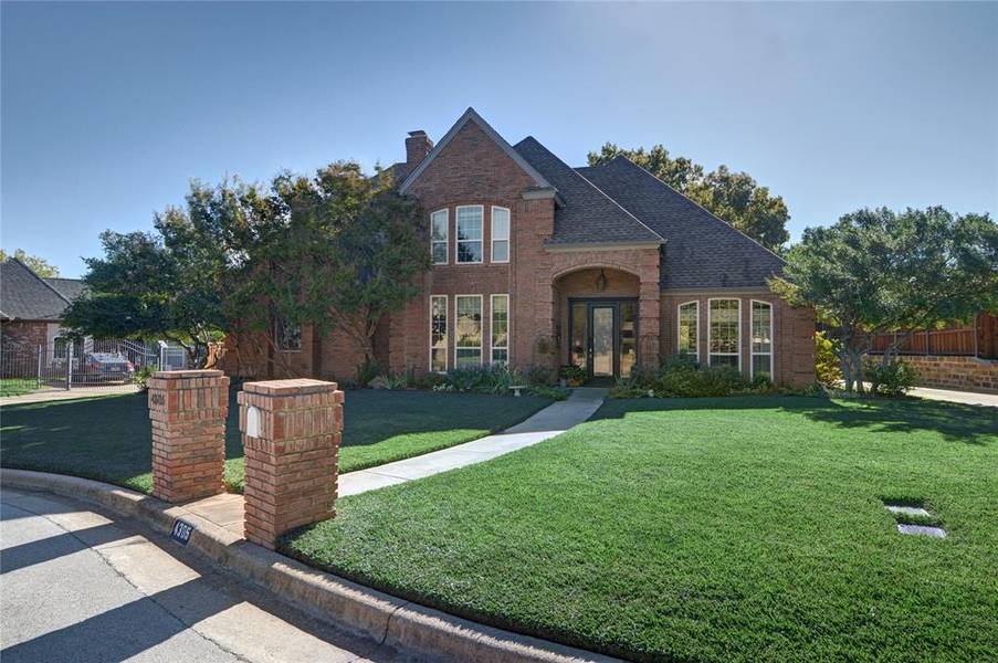 4305 Brookhollow Drive, Colleyville, TX 76034