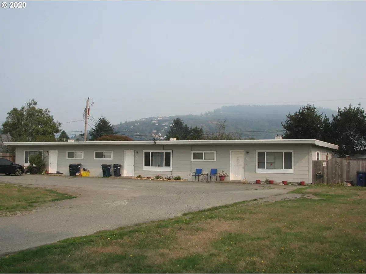 Brookings, OR 97415,310 MATOT ST