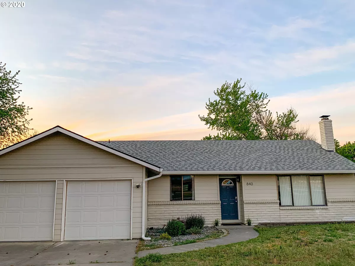 Hermiston, OR 97838,840 W JOHNS AVE