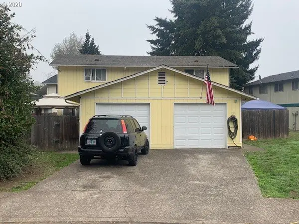 920 CLOVERLEAF LOOP, Springfield, OR 97477