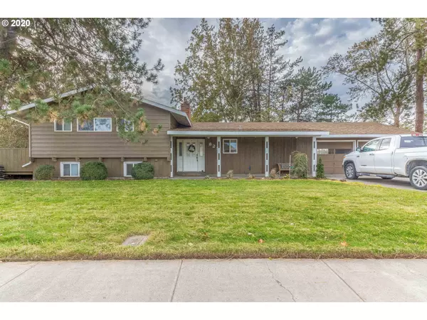 825 W RIDGEWAY, Hermiston, OR 97838