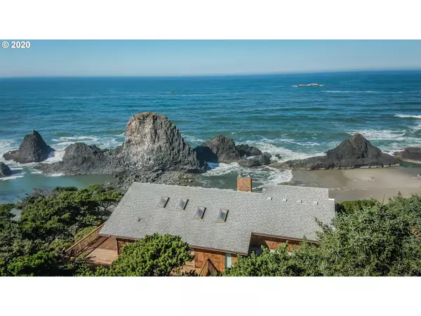 10146 NW PACIFIC COAST HWY, Seal Rock, OR 97376