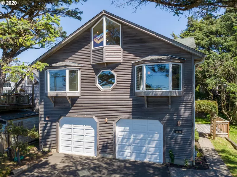 3823 Pacific AVE, Cannon Beach, OR 97110