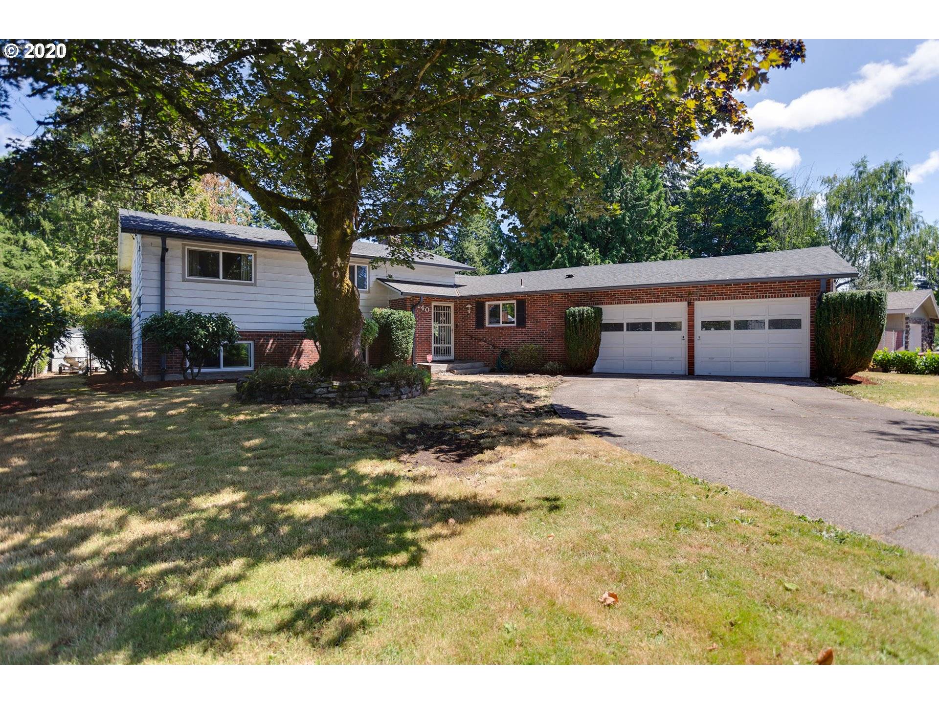240 NE 141ST AVE, Portland, OR 97230