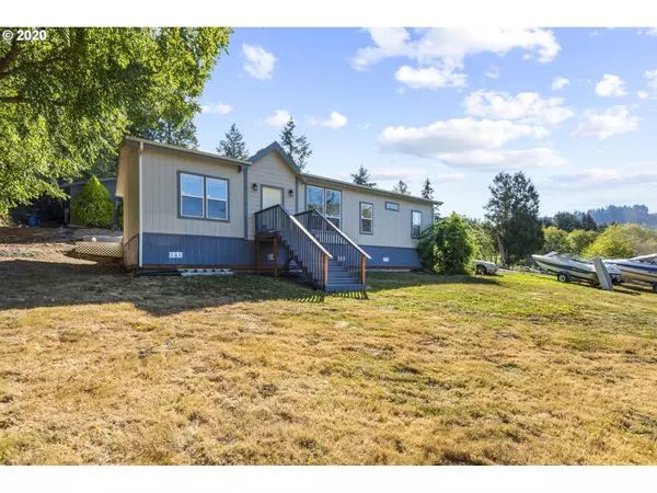 Kelso, WA 98626,302 HARDY RD