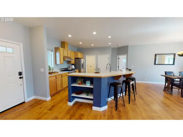 5990 MONDAVI LN, Eugene, OR 97402