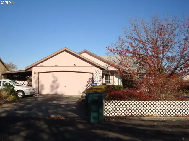 151 NE 15TH AVE, Milton Freewater, OR 97862