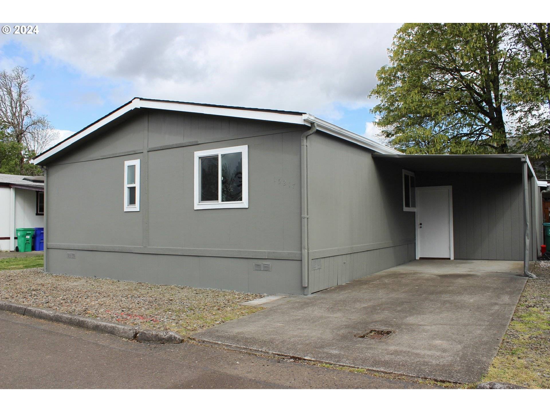 Clackamas, OR 97015,15217 SE LOUISE LN