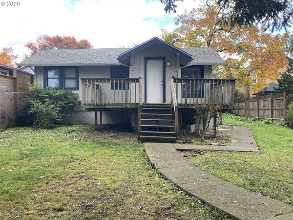 7424 SW 33RD AVE, Portland, OR 97219