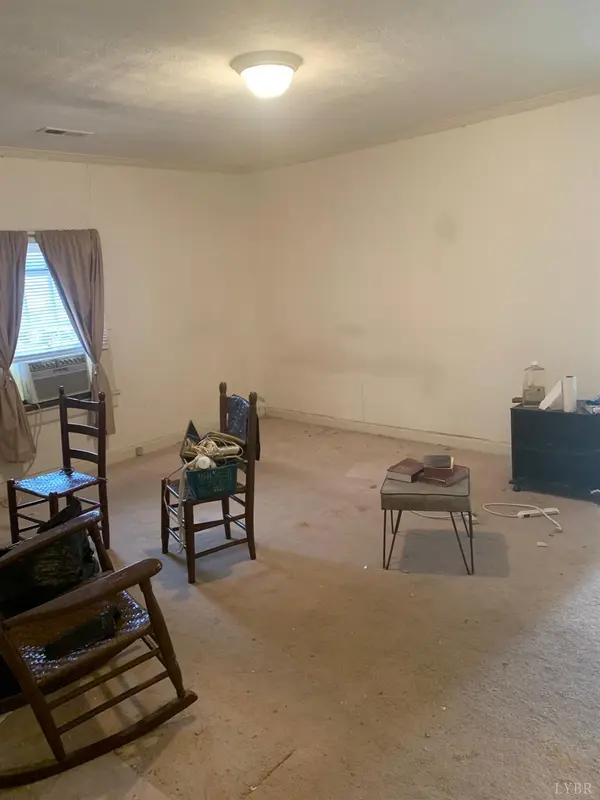 South Boston, VA 29592,1120 Cherry Hill Trail