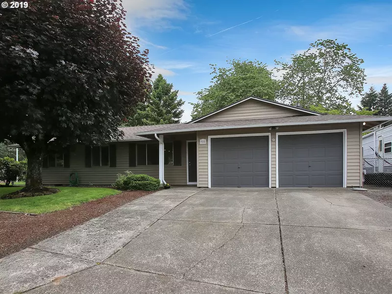 905 LAURELWOOD DR, Oregon City, OR 97045