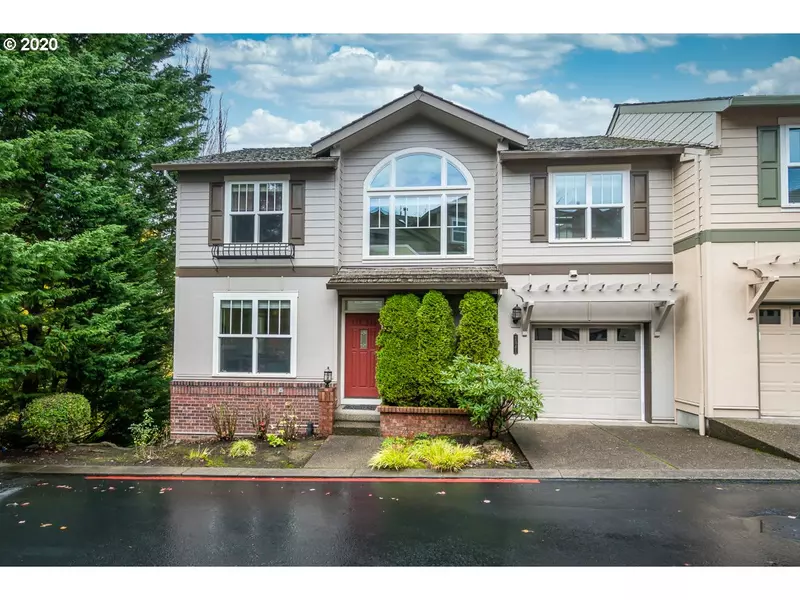 2341 NW BREWER LN, Portland, OR 97229