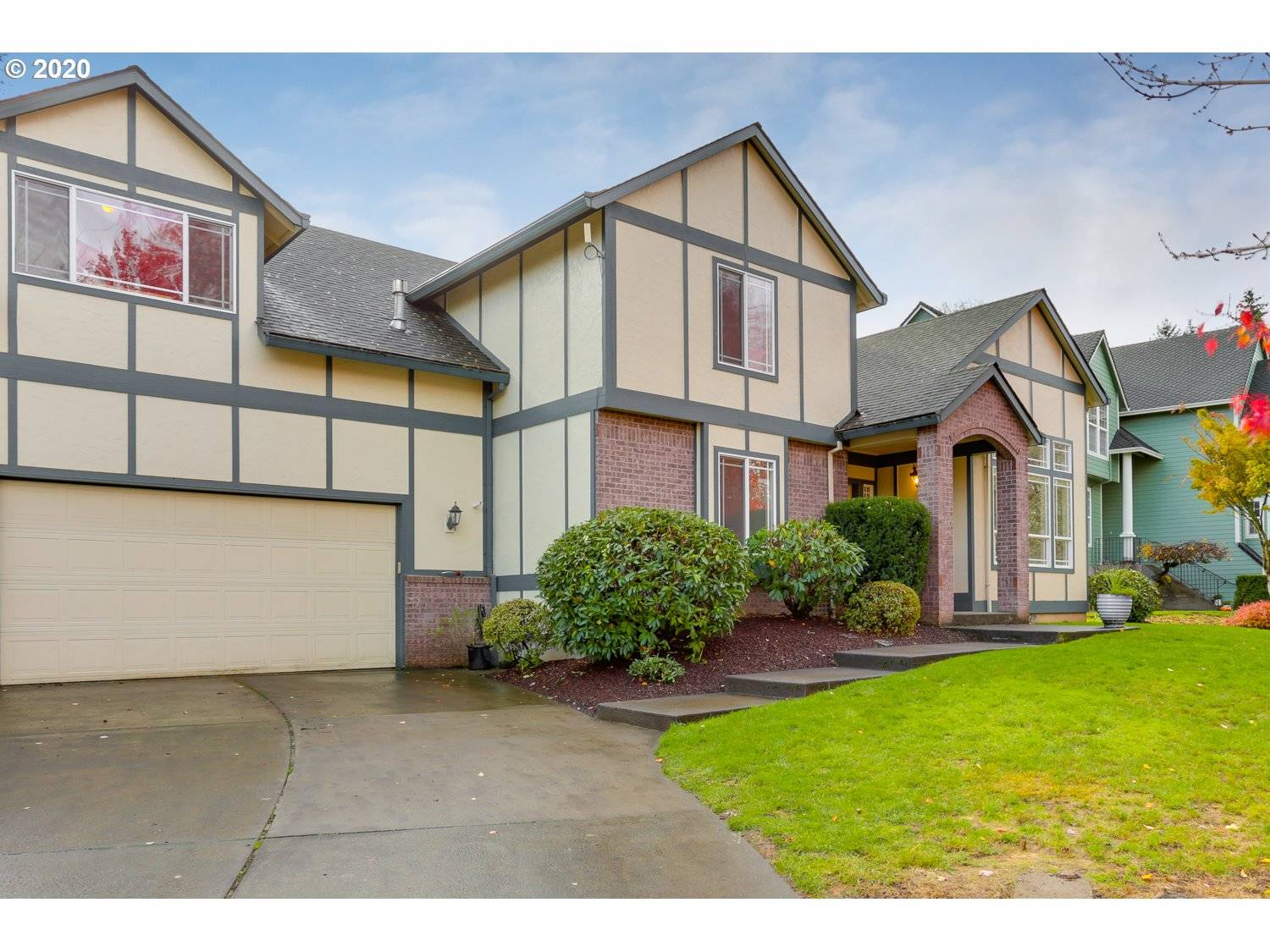 Sandy, OR 97055,39660 HOOD ST