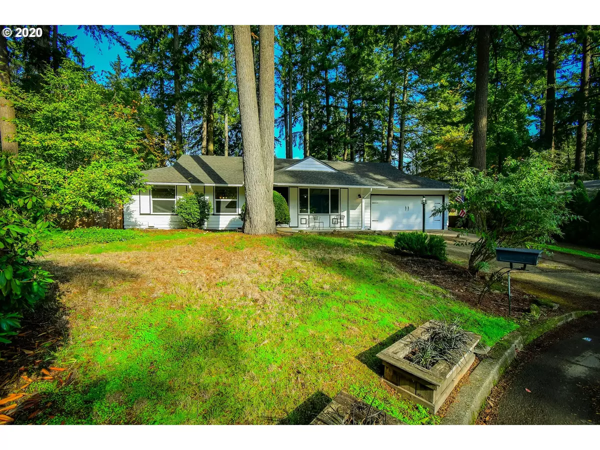 Lake Oswego, OR 97035,5071 TUALATA LN