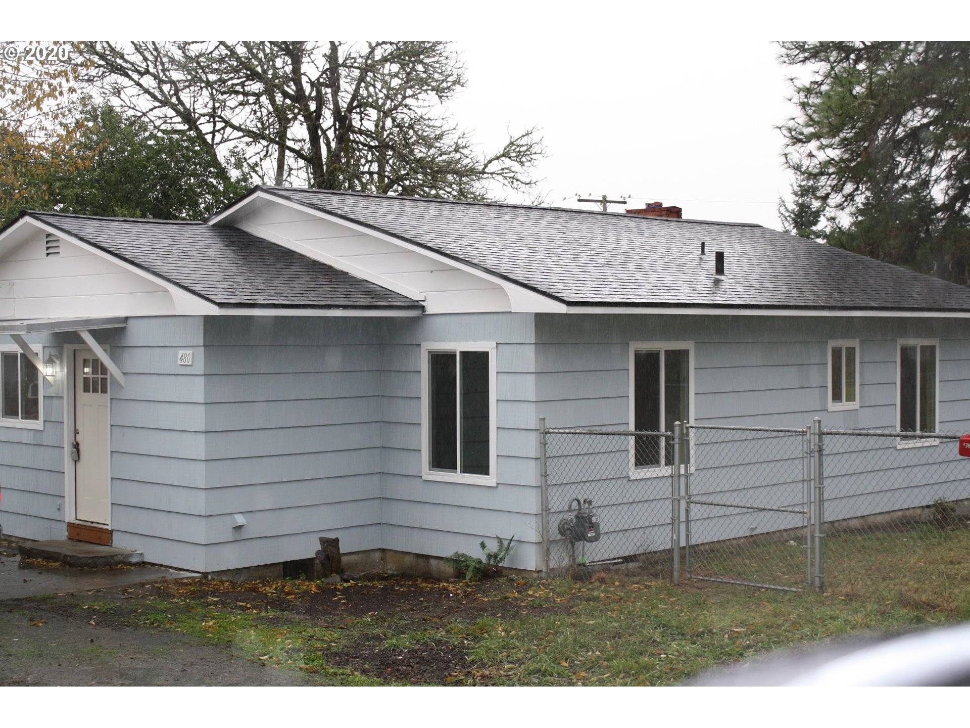 480 W THIRD AVE, Sutherlin, OR 97479