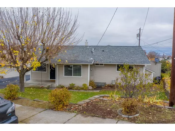 The Dalles, OR 97058,1717 E 17TH