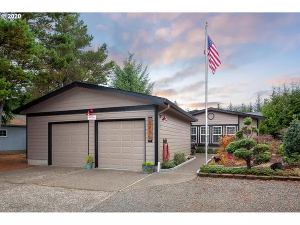 145 SEAGROVE LOOP, Lincoln City, OR 97367