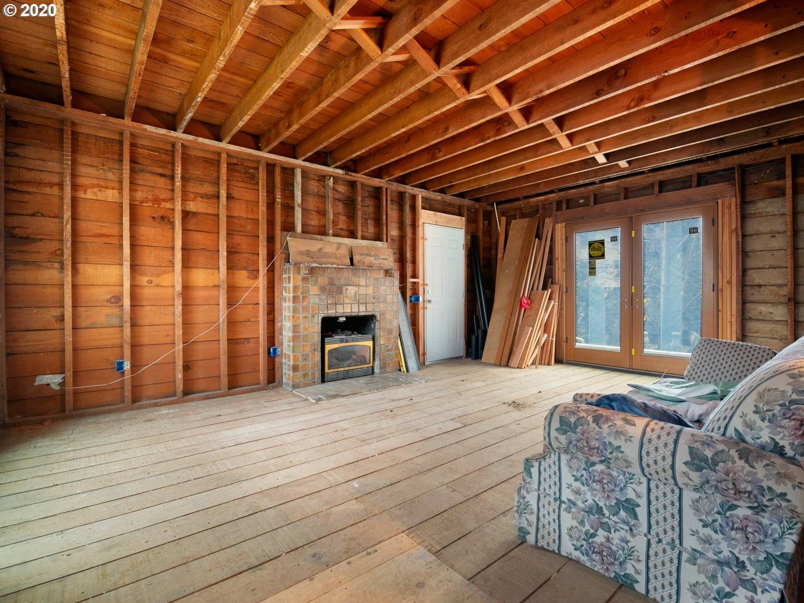 Portland, OR 97214,641 SE PEACOCK LN