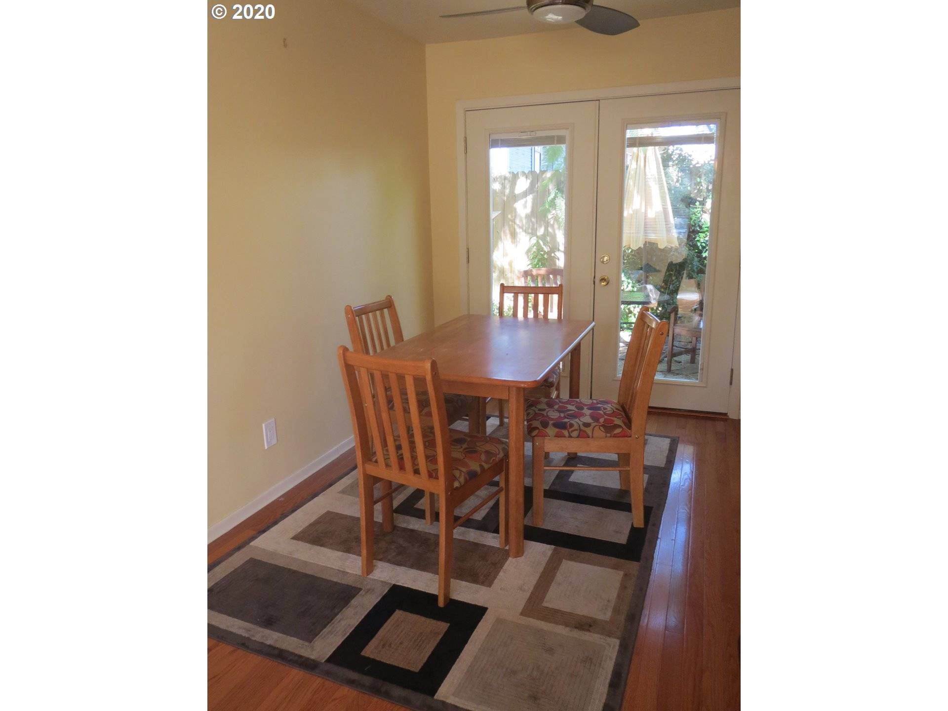 Portland, OR 97215,7913 SE ASH ST