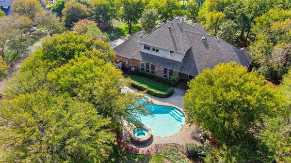 129 Quail Bluff Lane,  Aledo,  TX 76008