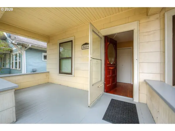 5416 SE RHONE ST, Portland, OR 97206