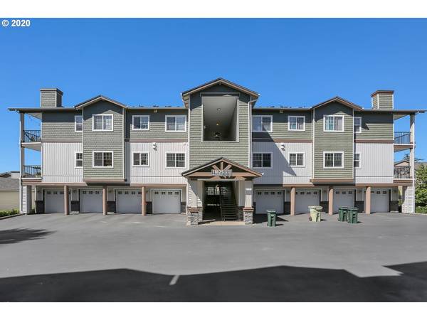 11825 NW STONE MOUNTAIN LN #303, Portland, OR 97229