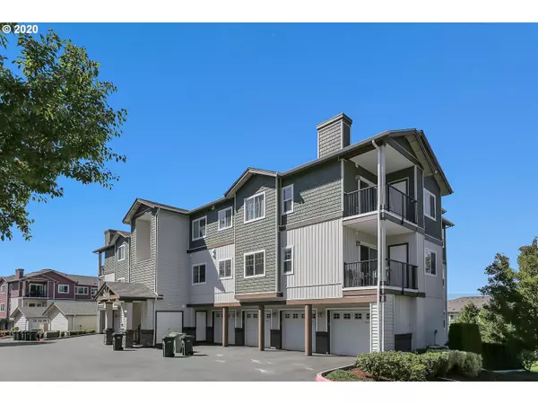 Portland, OR 97229,11825 NW STONE MOUNTAIN LN #303