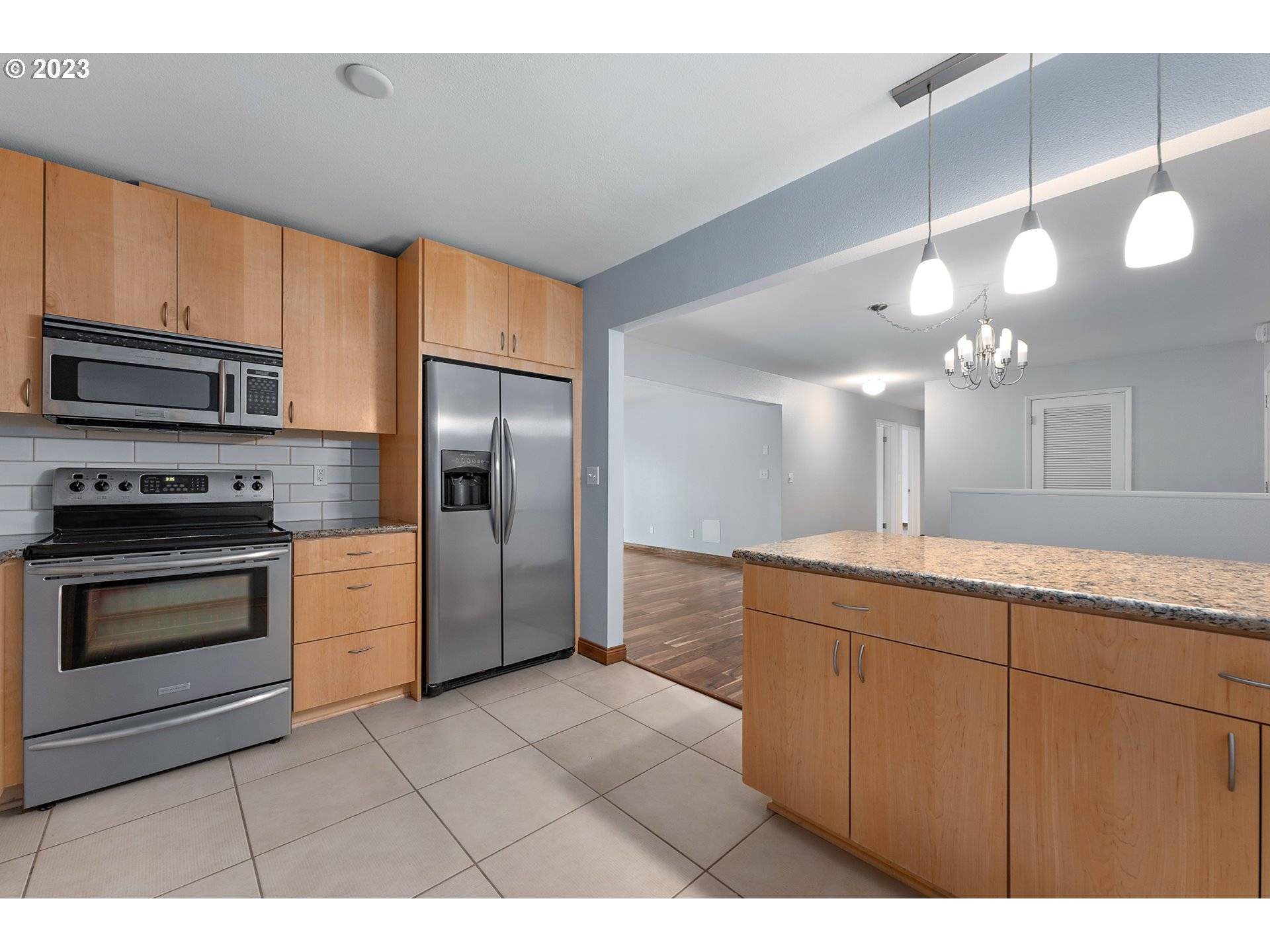 Lake Oswego, OR 97034,16250 PACIFIC HWY #46