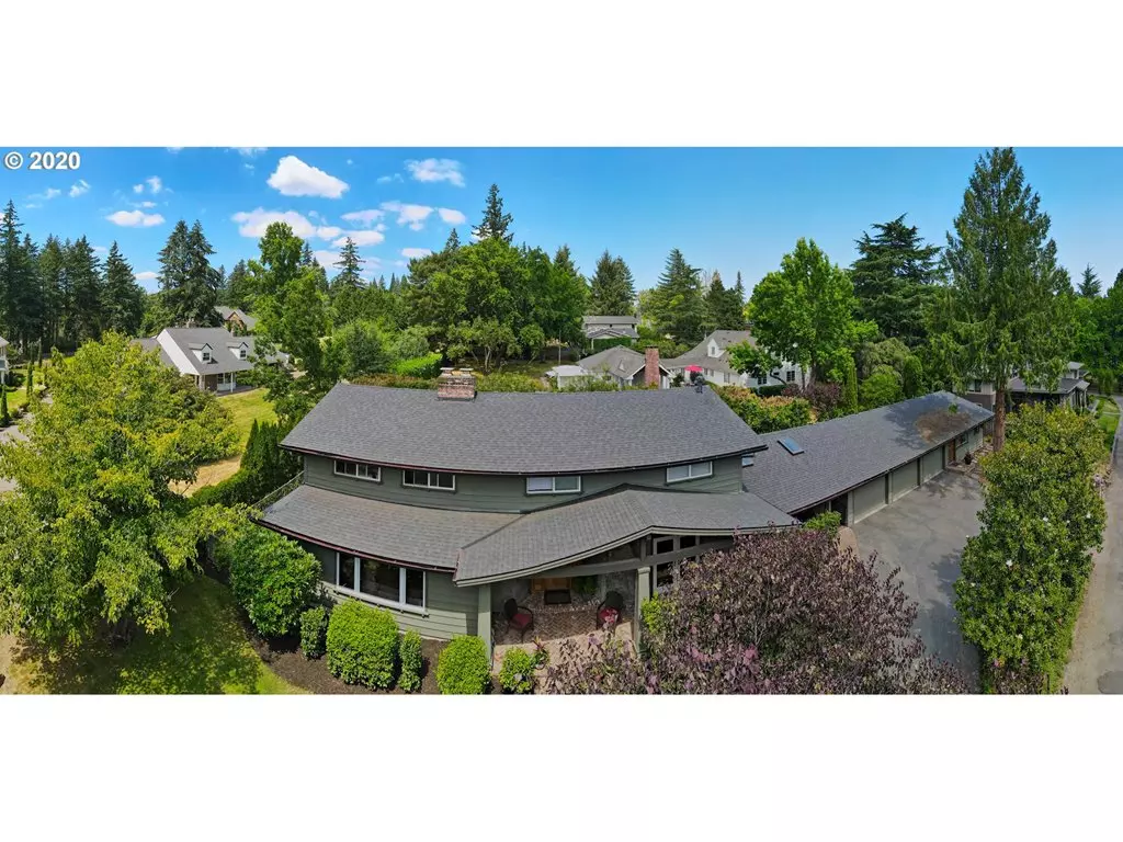 Lake Oswego, OR 97034,13745 CAMEO CT