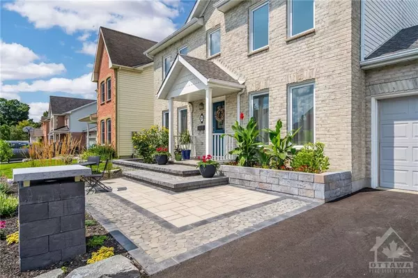 Stittsville, ON K2S 1G7,29 BASFORD CRES